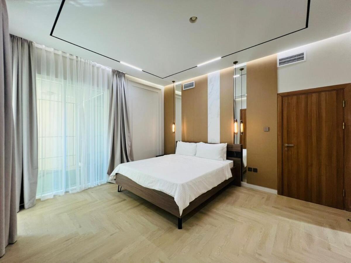 Stylish 1b In Heart Of Marina Near Attractions Apartment *